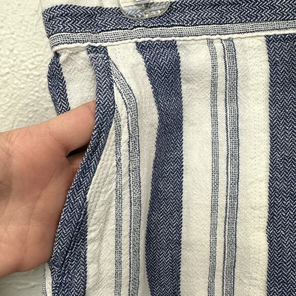 Per Se Striped Linen Blend Shorts - Picture 5 of 9